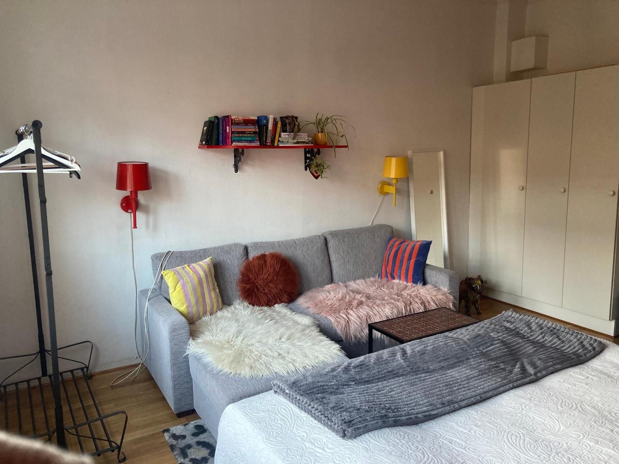 Rum Med Eget Badrum Och Stort, Delat Koek,Centralt I Malmoe A Room In An Apartment, Own Bathroom And Kitchen Shared With A Family Luaran gambar